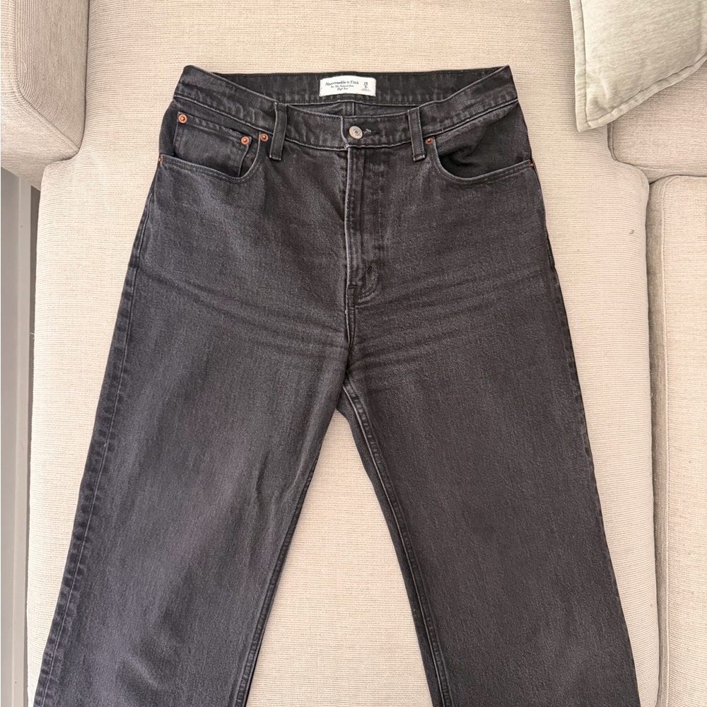 Abercrombie & Fitch black wash Straight Jeans